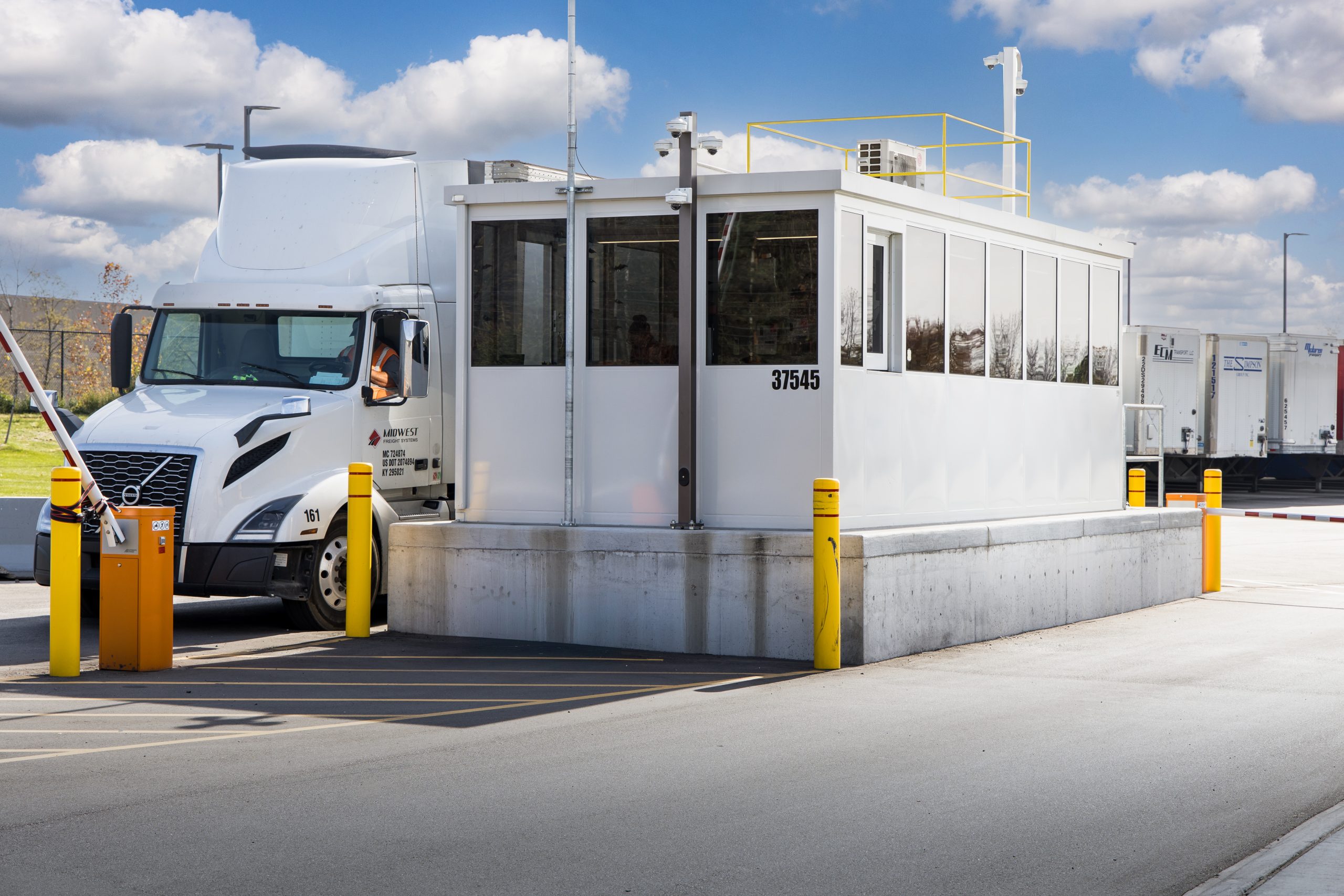 rombus0003 rombus0003